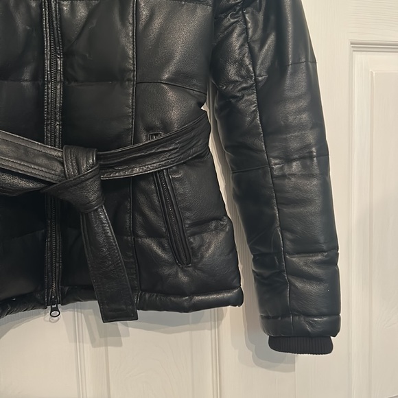 Danier downed leather jacket - Picture 6 of 9